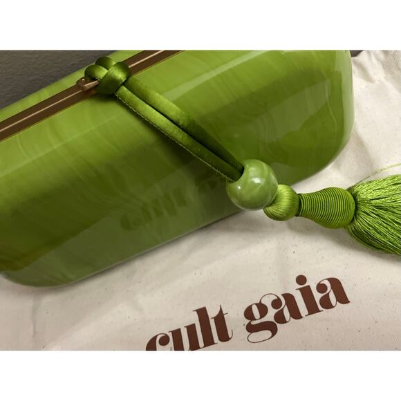 Cult Gaia
small Yasmin tassel-embellished clutch bag - Picture 3 of 10